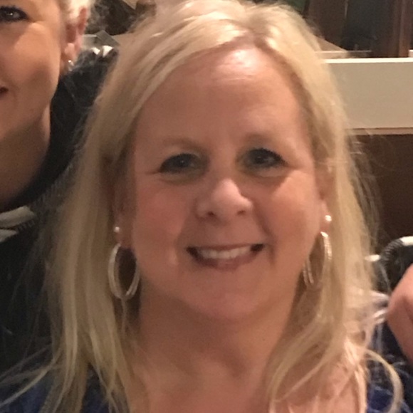 Meet your Posher, Brenda - Picture 1 of 1